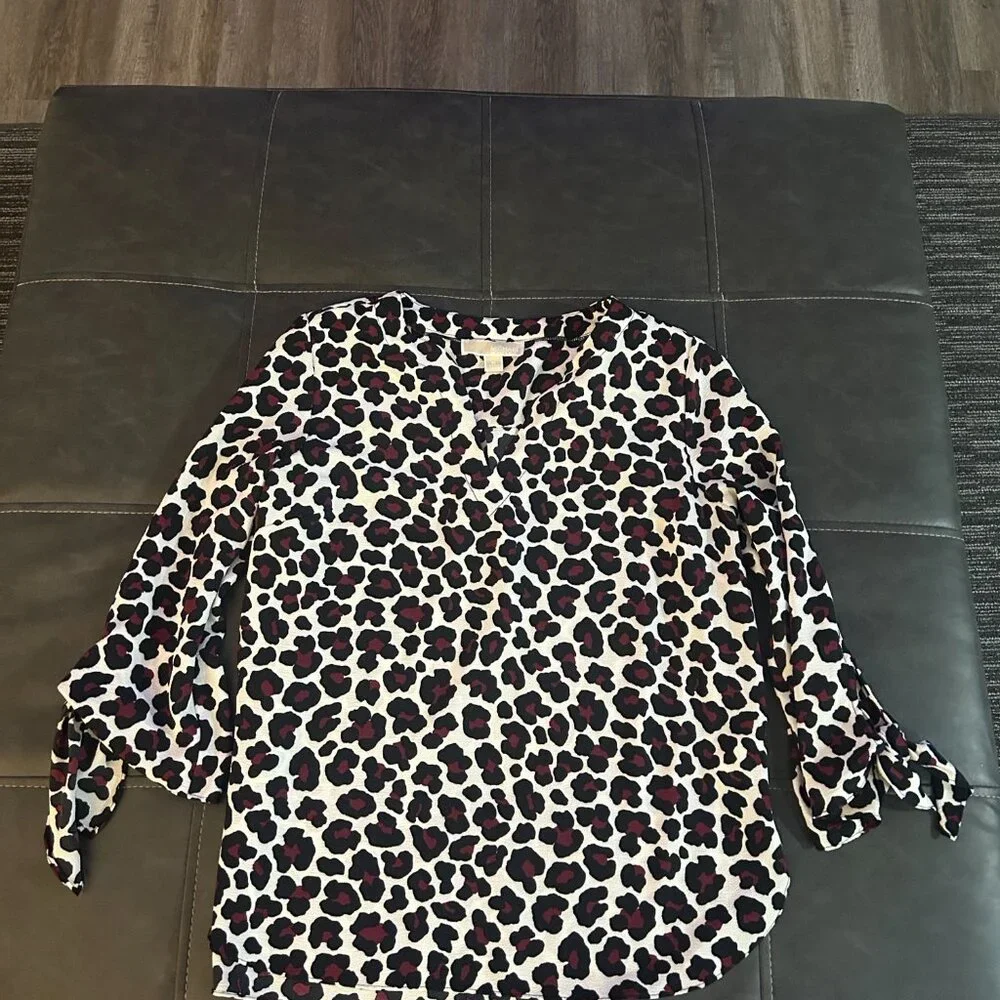 Michael Kors leopard print pullover blouse, medium